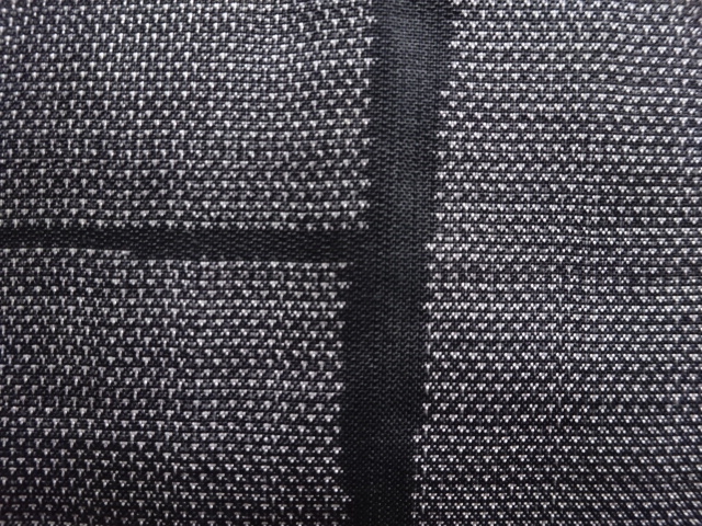 JAPANESE KIMONO / ANTIQUE KIMONO / SILK / DORO OSHIMA TSUMUGI / WOVEN ABSTRACT PATTERN